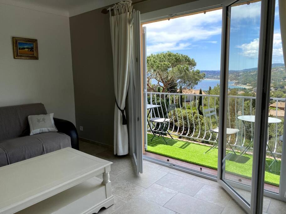 Agreable Appartement Vue Mer Les Issambres Εξωτερικό φωτογραφία